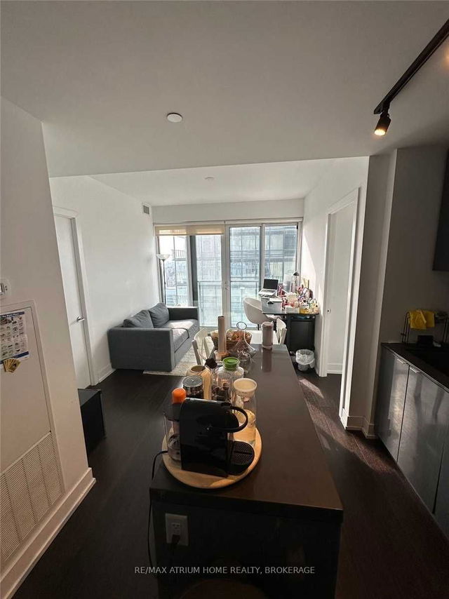 4101 - 7 Grenville Street