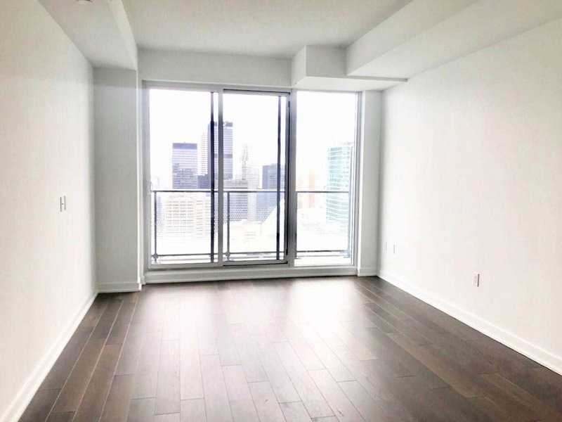 5207 - 125 Blue Jays Way, Toronto, M5V 0C4 | Image 3