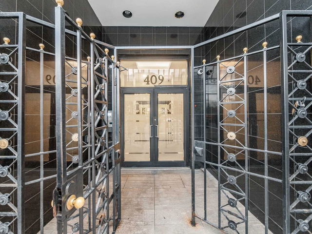 502 - 409 Bloor Street