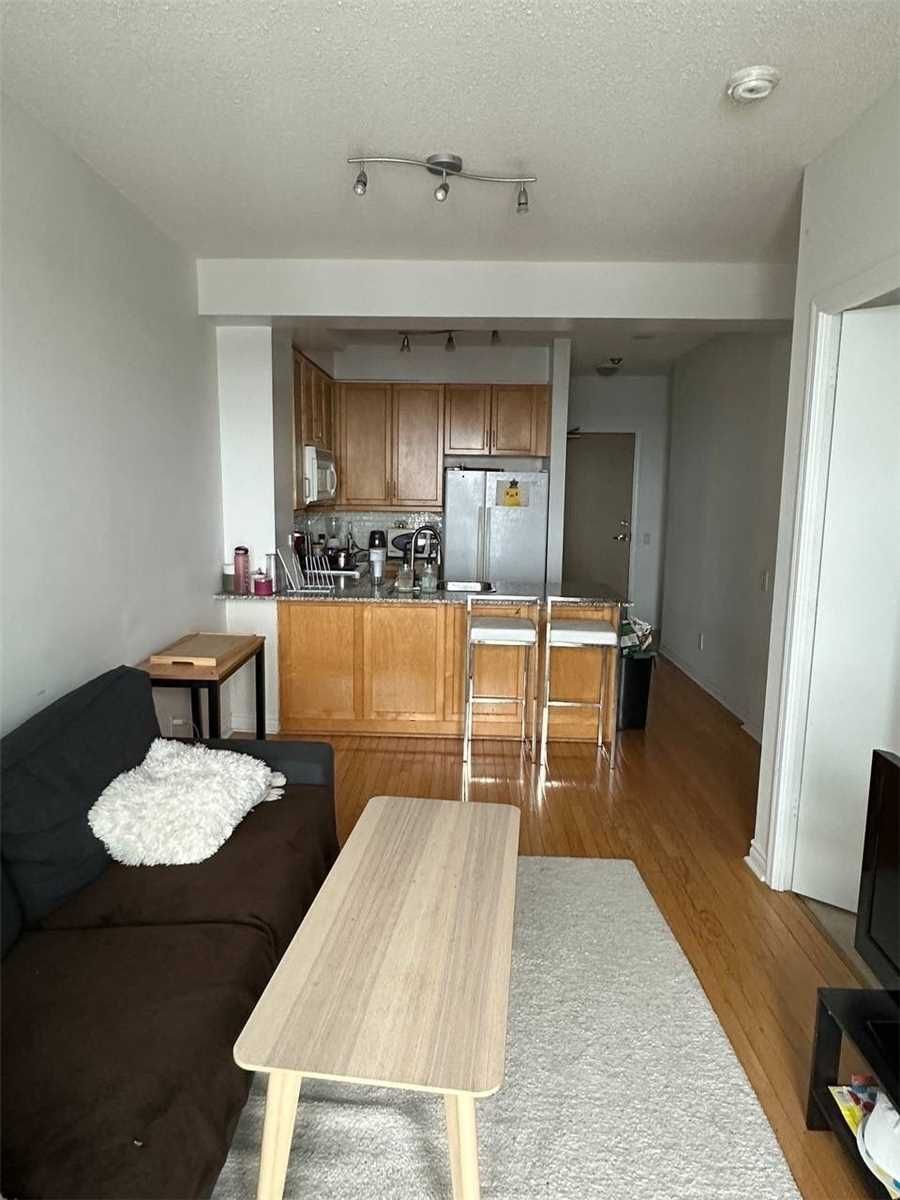 Listing Image 17