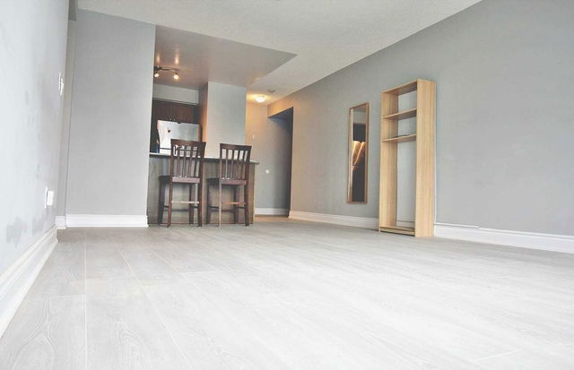 3613 - 763 Bay Street