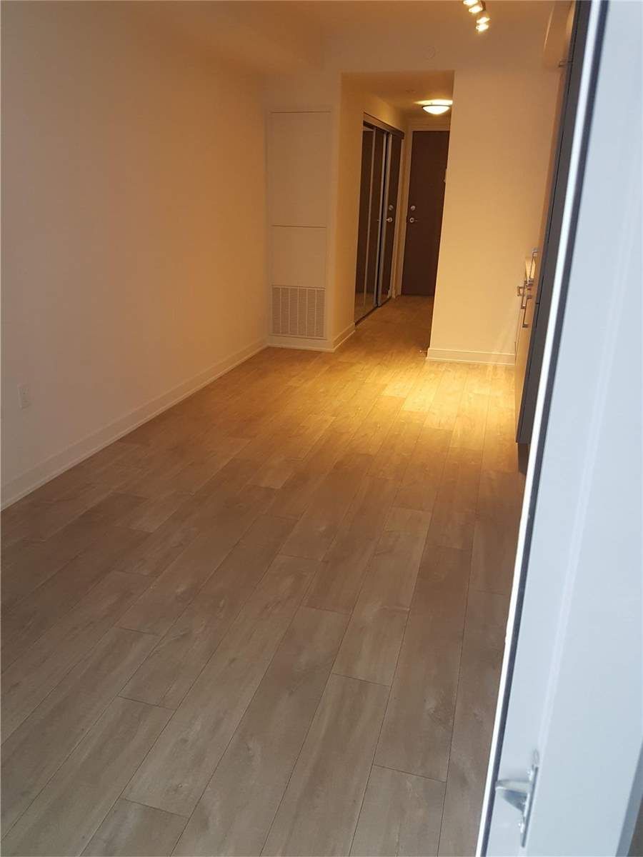 Condo leased at 420E-576 Front Street, Toronto, Waterfront Communities C1, M5V 1C1 - MLS: C5948915