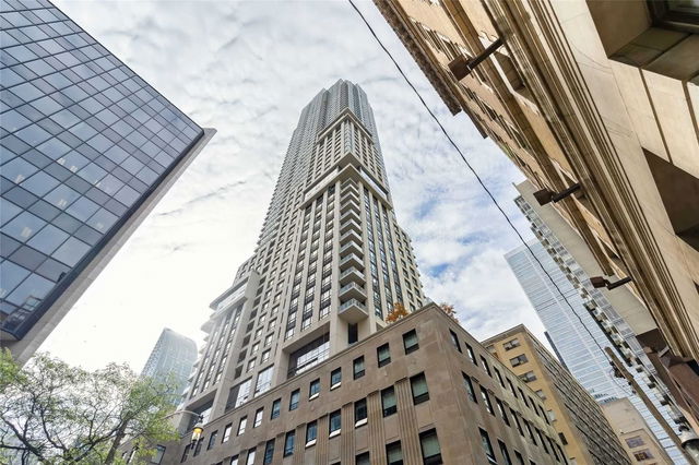 407 - 88 Scott Street