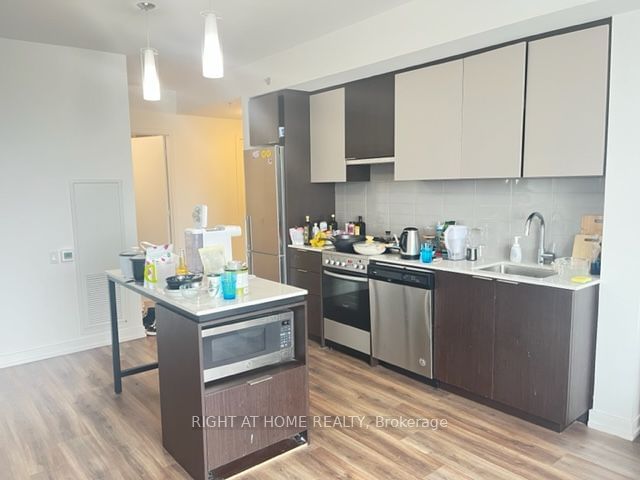 2104 - 203 College St, Toronto, M5T 1P9 | Image 3