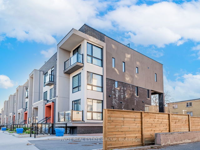 8 - 8 Marquette Avenue