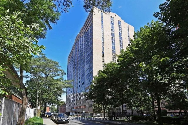 612 - 15 Maitland Place