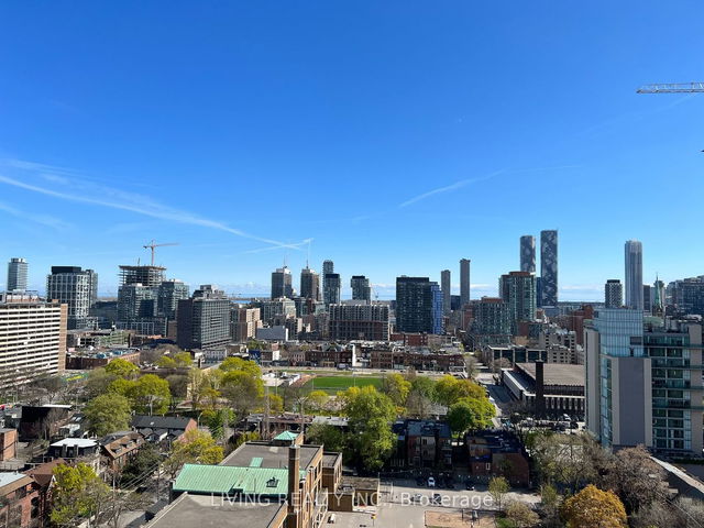 2106 - 219 Dundas Street
