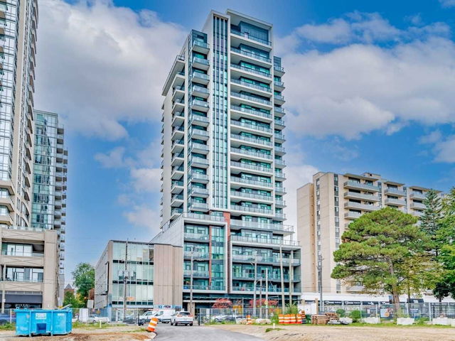 1701 - 1486 Bathurst Street