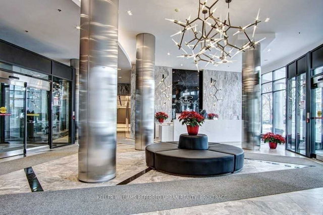 2713 - 16 Yonge Street