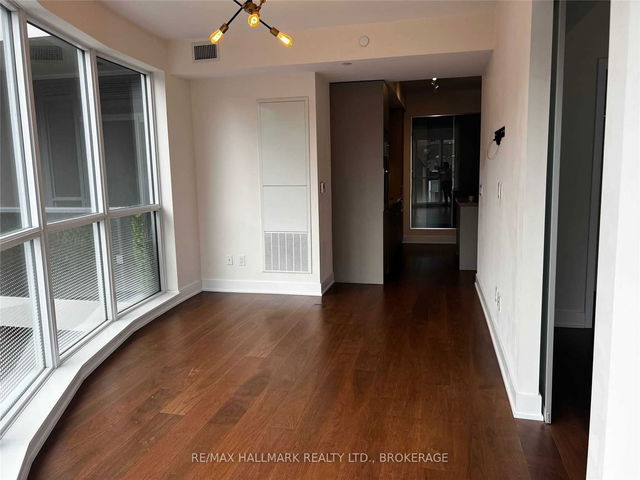 304 - 88 Cumberland Street