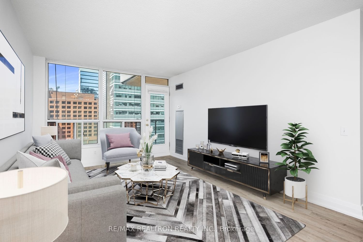 Condo sold at 1706-750 Bay Street, Toronto, Bay Street Corridor, M5G 1N6 - MLS: C5956988