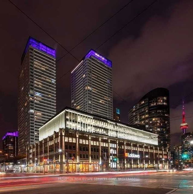 609 - 19 Bathurst Street