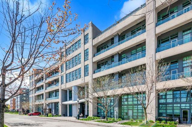 PH613 - 380 Macpherson Avenue