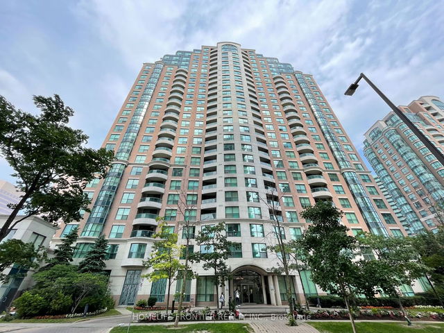 810 - 7 Lorraine Drive