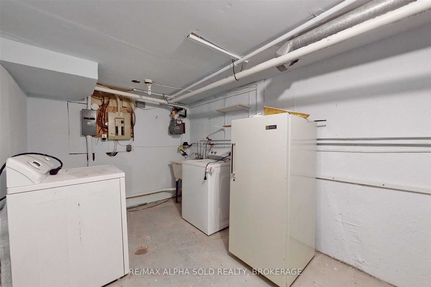 Listing Image 35