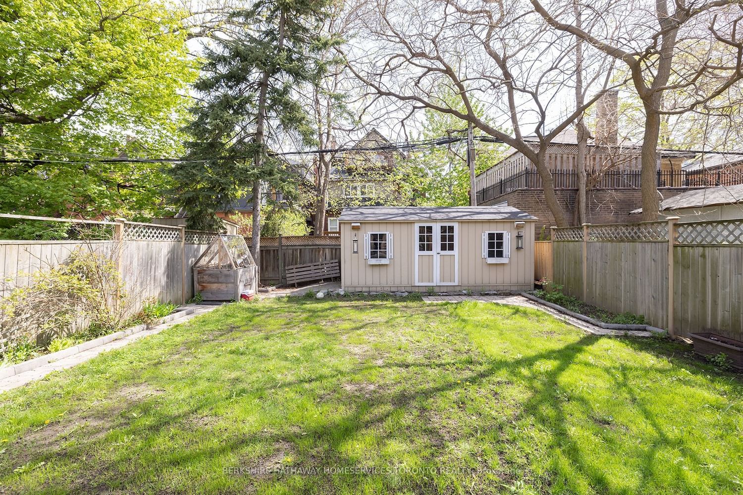 Listing Image 7