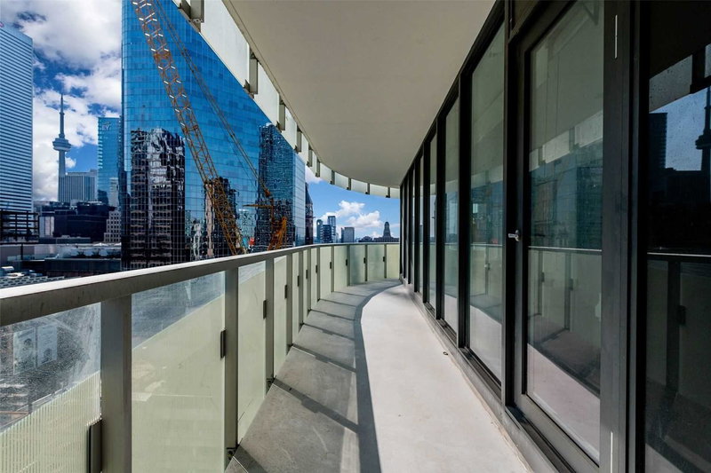 1209 - 197 Yonge St, Toronto, M5V 0C1 | Image 3