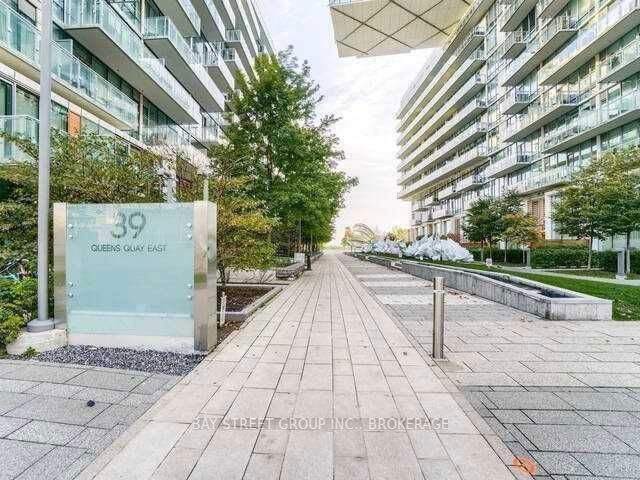 1305 - 39 Queens Quay