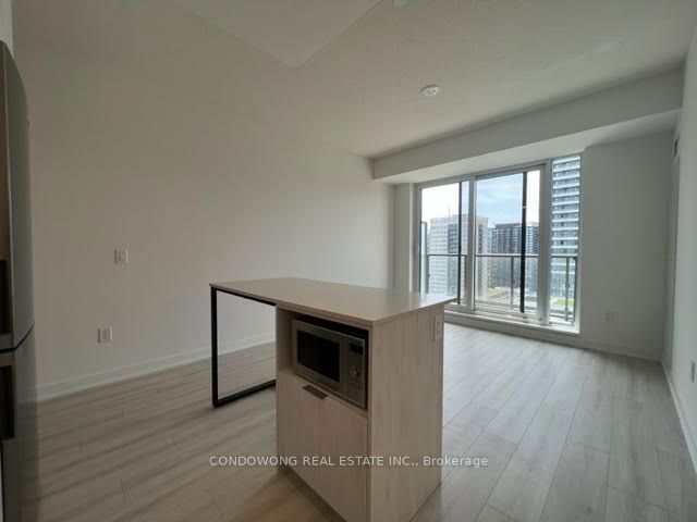 1807 - 130 River Street