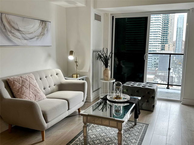 1807 - 28 Ted Rogers Way