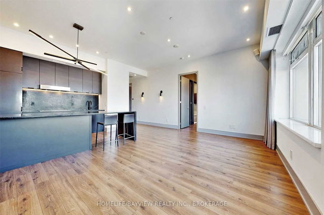 621 - 111 St. Clair Avenue