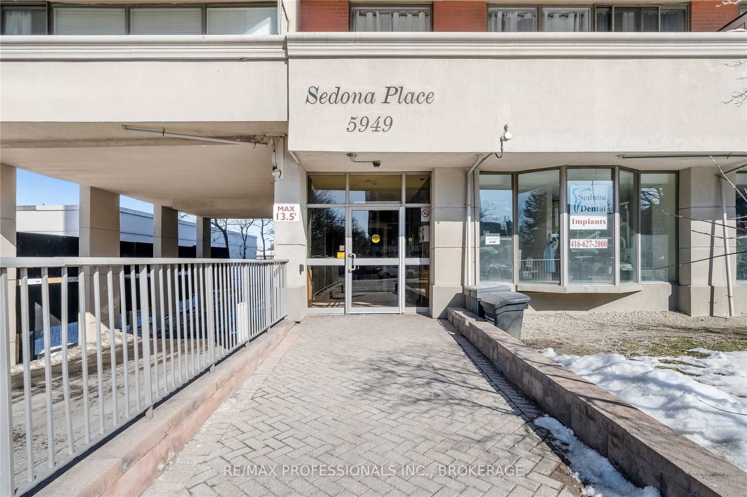 Listing Image 3