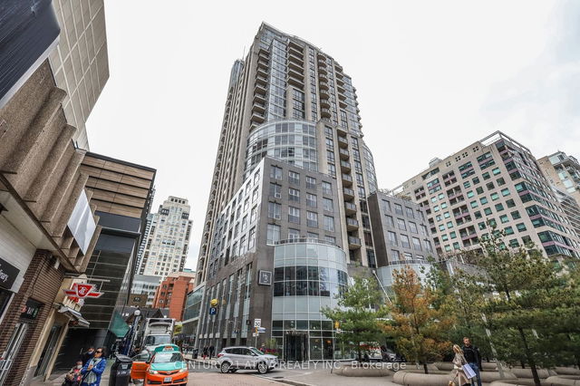 504 - 10 bellair Street