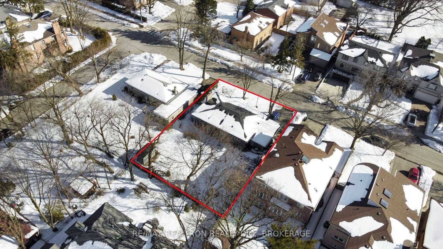 Listing Image 12