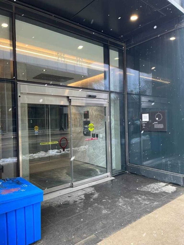 1108 - 215 Queen Street
