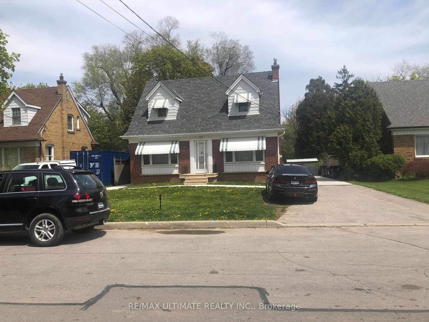 Listing Image 4