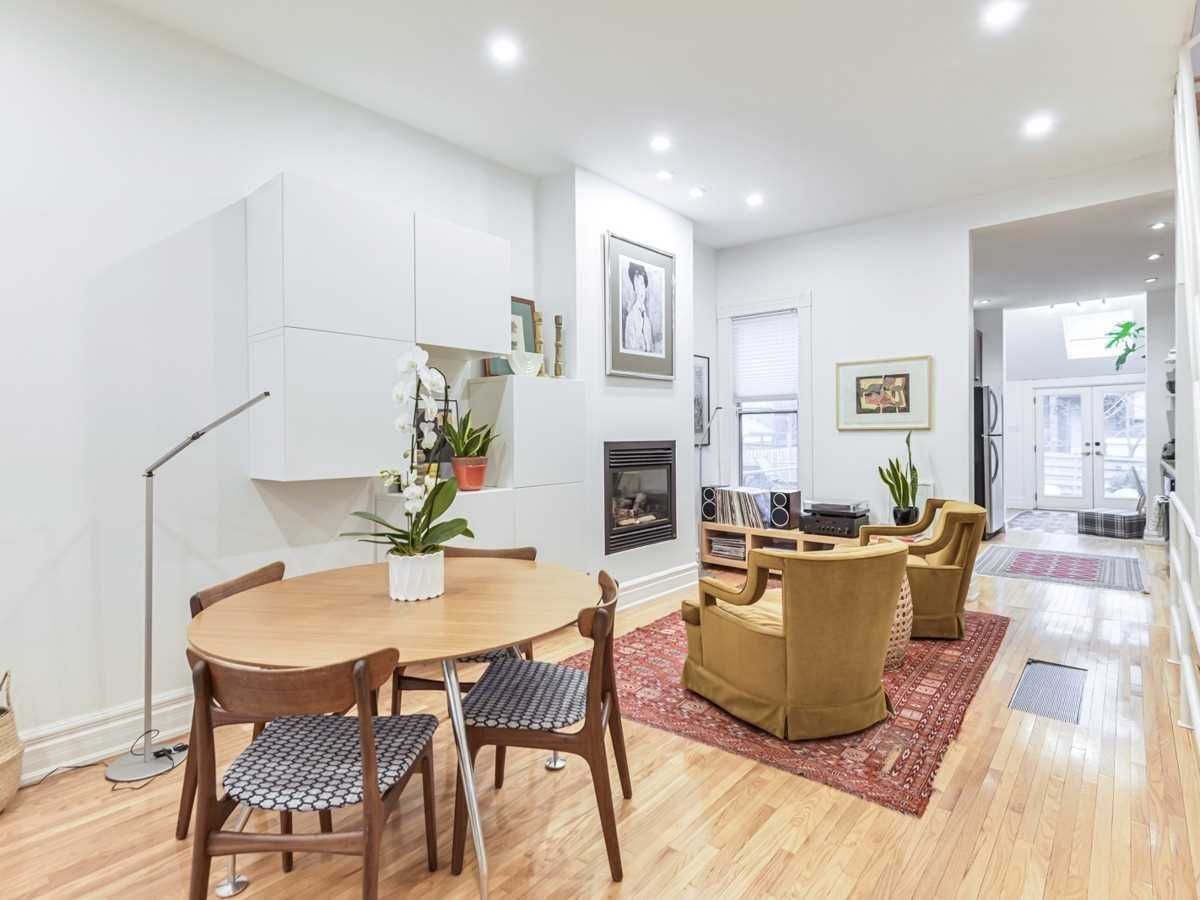 Listing Image 9