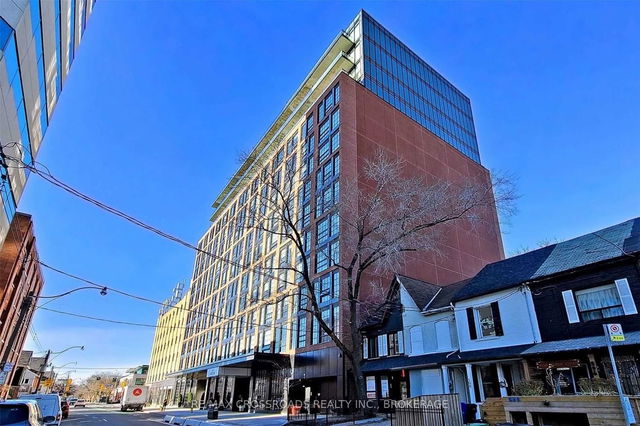 1202 - 608 Richmond Street