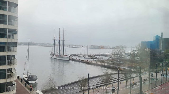 515 - 410 Queens Quay