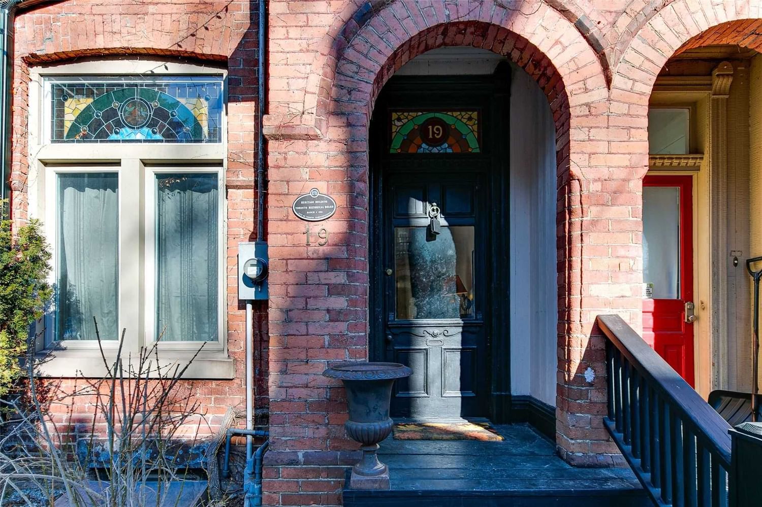 Listing Image 3