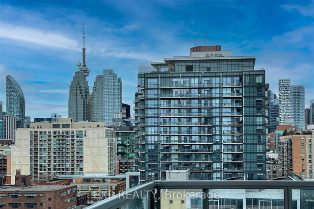 305 - 120 Parliament Street