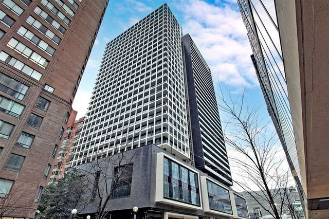 1706 - 20 Edward Street