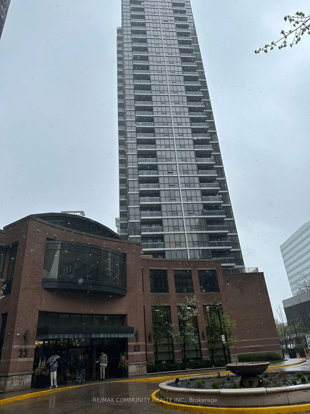 2411 - 23 Sheppard Avenue