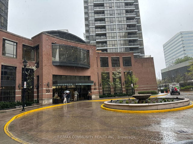 2411 - 23 Sheppard Avenue