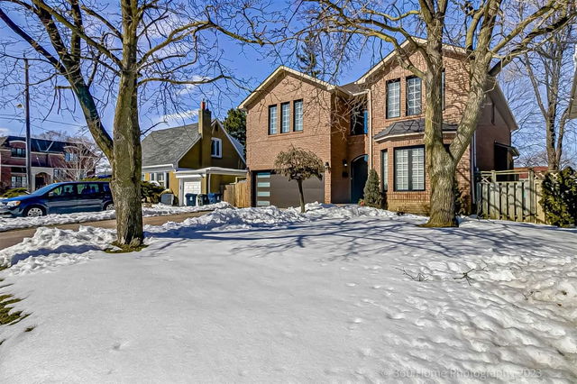 132 Laurelcrest Avenue