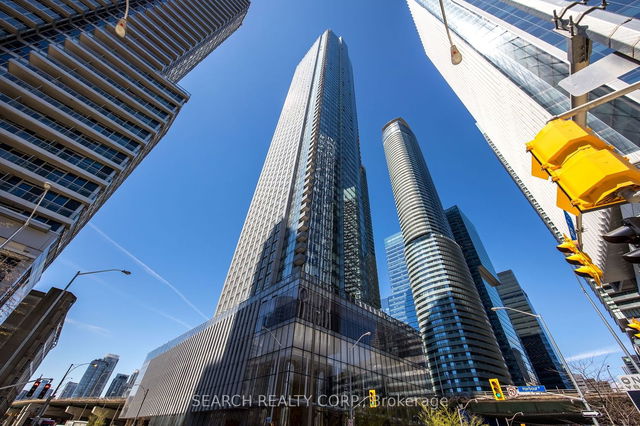 1112 - 10 York Street