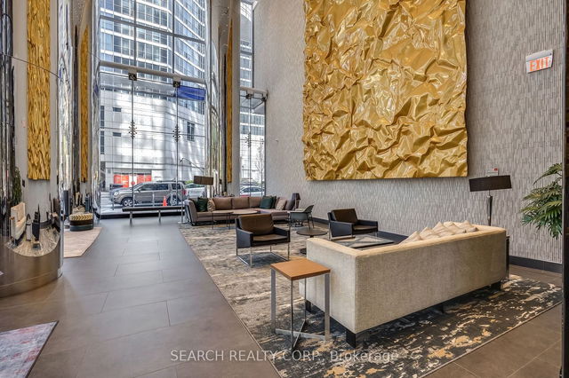 1112 - 10 York Street