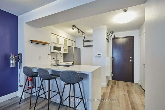 1407 - 410 Queens Quay