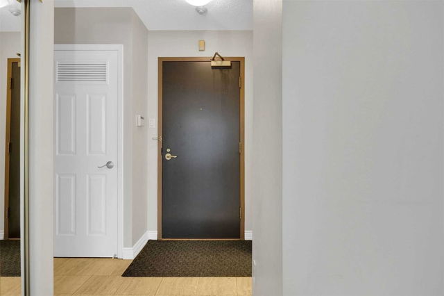 605 - 7 Broadway Avenue
