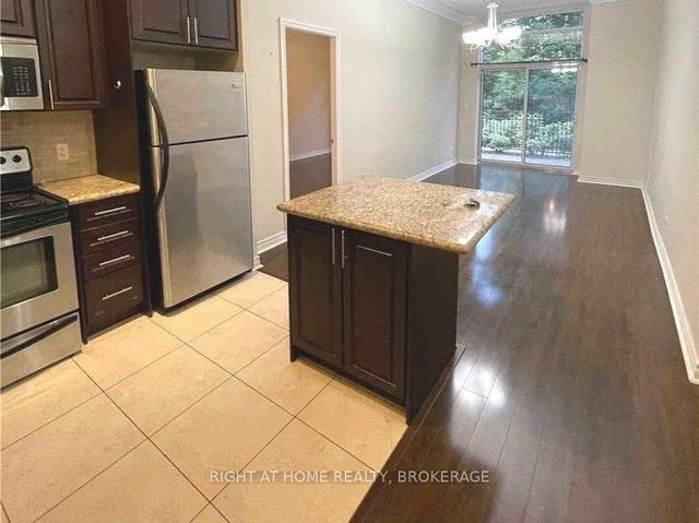 102 - 135 Wynford Drive