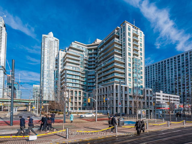 1011 - 410 Queens Quay N/A