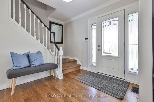 27 Rustywood Drive