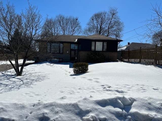 Detached House leased at Lower-111 Combe Avenue, Toronto, Bathurst Manor, M3H 4Y8 - MLS: C5972889