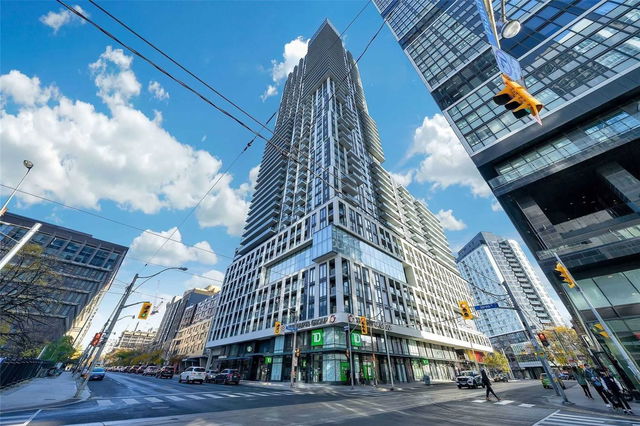 1607 - 251 Jarvis Street