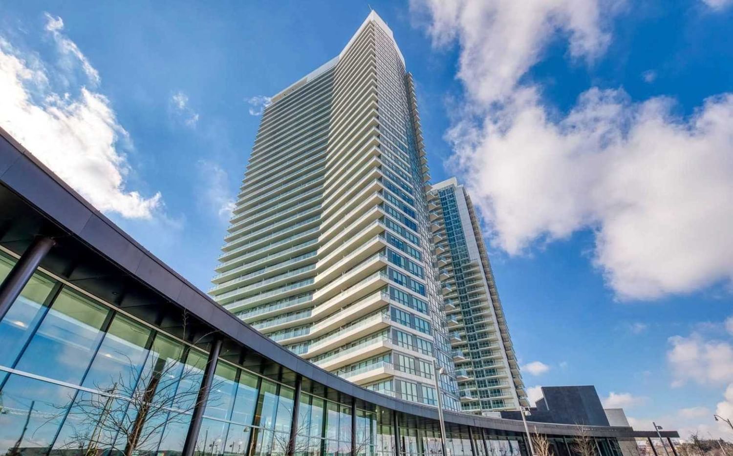 Condo leased at 903-117 Mcmahon Drive, Toronto, Bayview Village, M2K 0E4 - MLS: C5974527