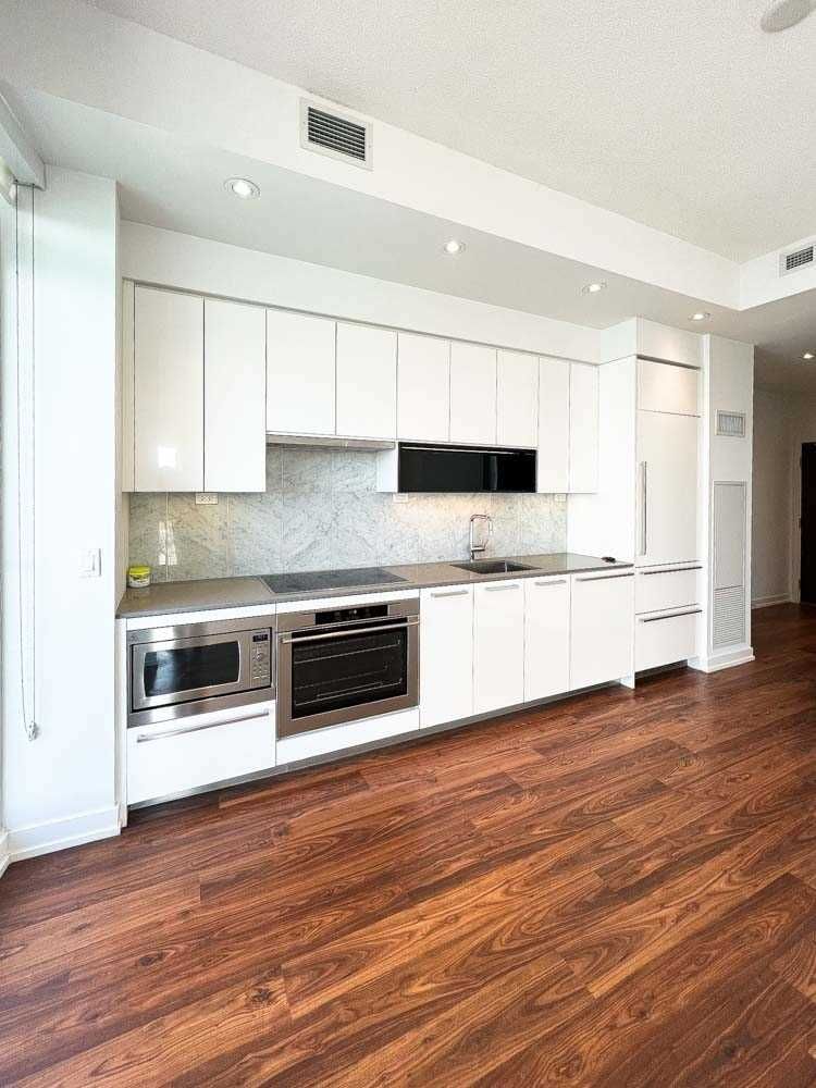 Condo leased at 903-117 Mcmahon Drive, Toronto, Bayview Village, M2K 0E4 - MLS: C5974527